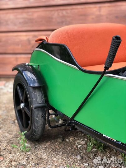 Детский электромобиль. 3-7 лет