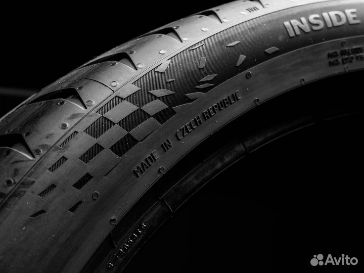 Continental ContiSportContact 7 315/30 R22 и 285/35 R22