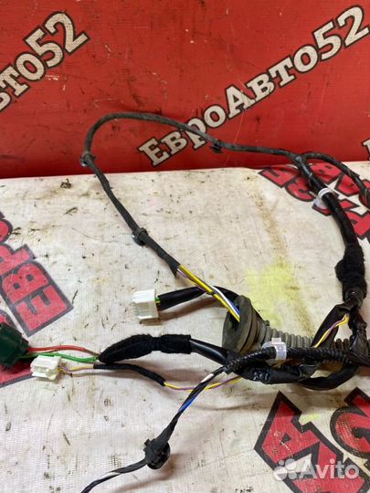 Проводка двери задняя правая Nissan X-Trail T32