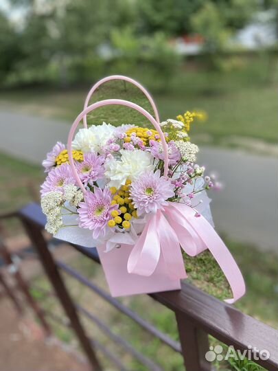 Букеты и композиции