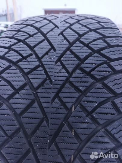 Nokian Tyres Hakkapeliitta R5 255/55 R18