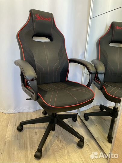 Компьютерное кресло bloody GC-100