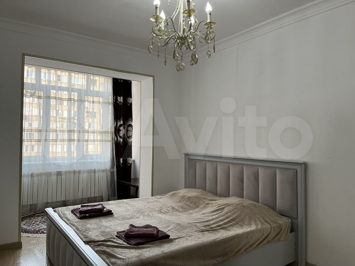 2-к. квартира, 75 м², 4/10 эт.