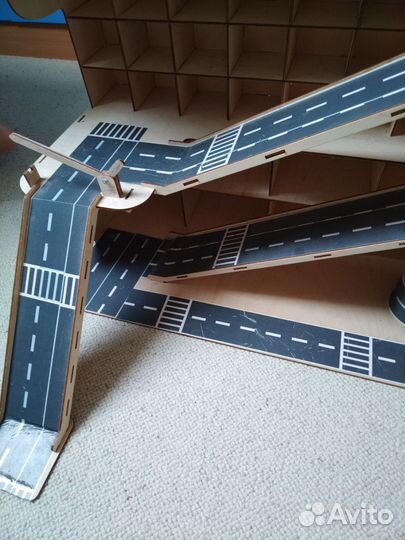 Гараж парковка для машинок