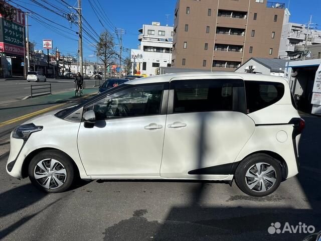 Toyota Sienta 1.5 CVT, 2020, 89 000 км