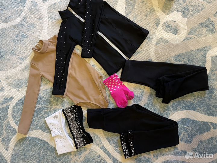 Тренировочный костюм для фигурного катания