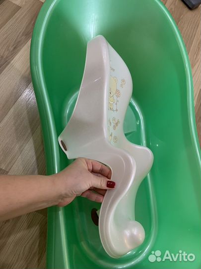 Детская ванночка для купания с подставкой