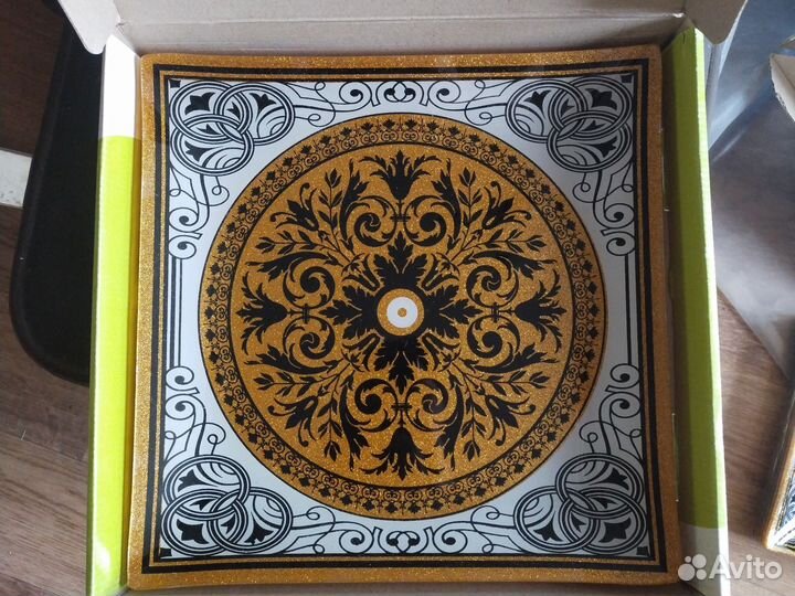 Набор тарелок