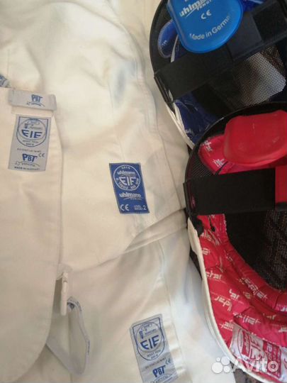 Костюм Allstar Uhlmann FIE 800 для фехтования