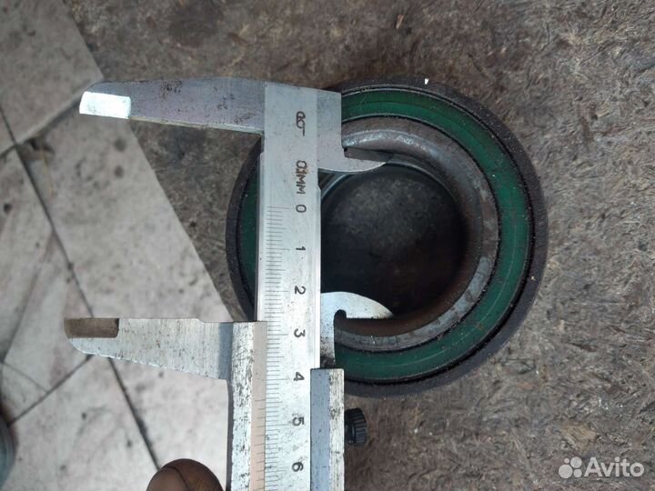 Кулак поворотный левый