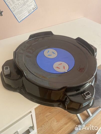 Арена для волчков