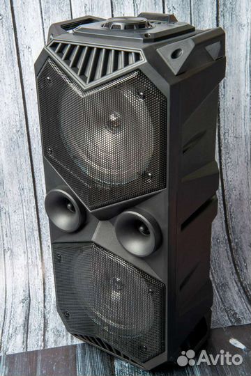 Портативная колонка bluetooth с микрофоном