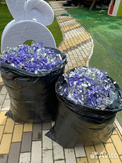 Серебряная бумага для бумажного шоу