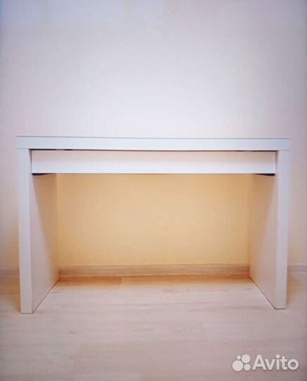 Туалетный столик