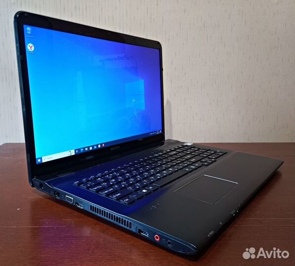 Sony SVE1713E1RB 17дюймов/Pentium 2020m/6GB/500gb