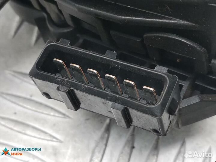 Педаль Volvo V70 2 2002 30683514