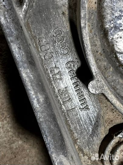 Опора стойки передняя Audi A8 D2/4D 2001