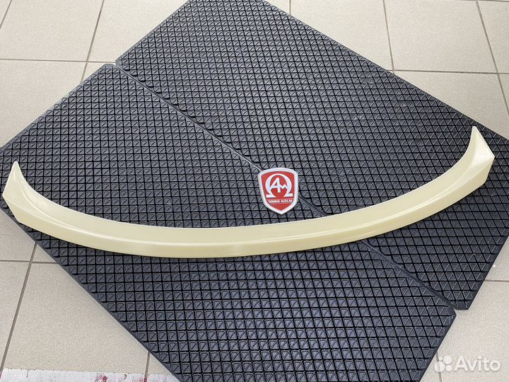 Спойлер на багажник Toyota Camry V70 2018-2020