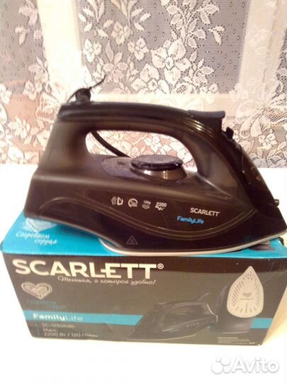 Утюг Scarlett новый