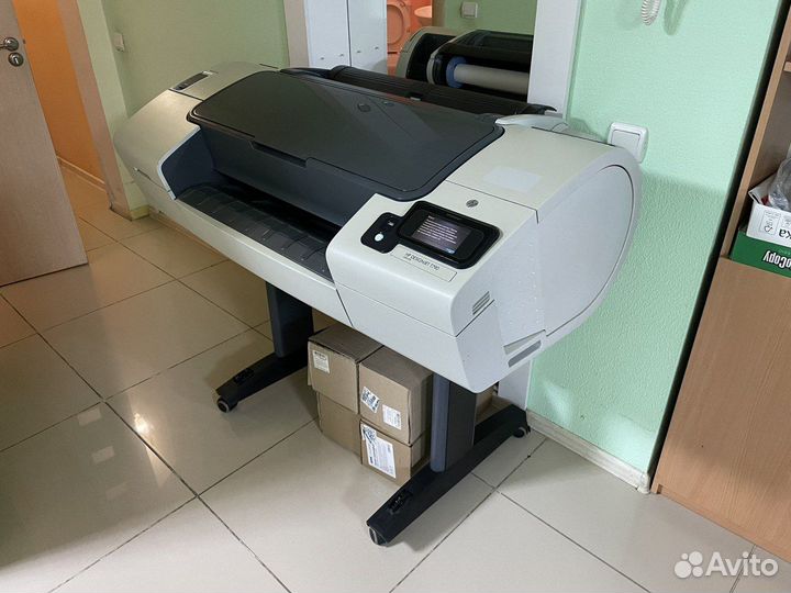 Плоттер hp designjet T790