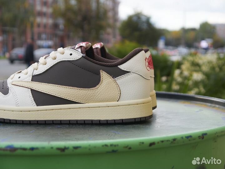 Кроссовки nike air jordan 1 low travis scott