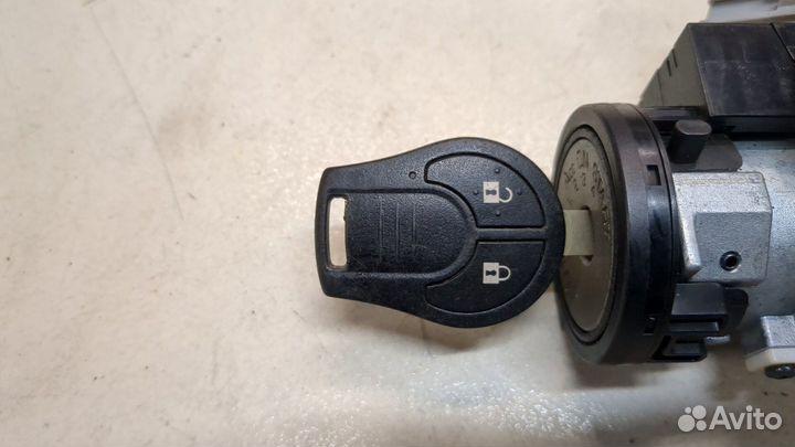 Замок зажигания Nissan Juke, 2013