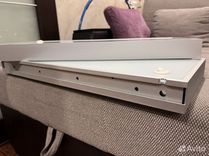 Полка с подсветкой (светильник)