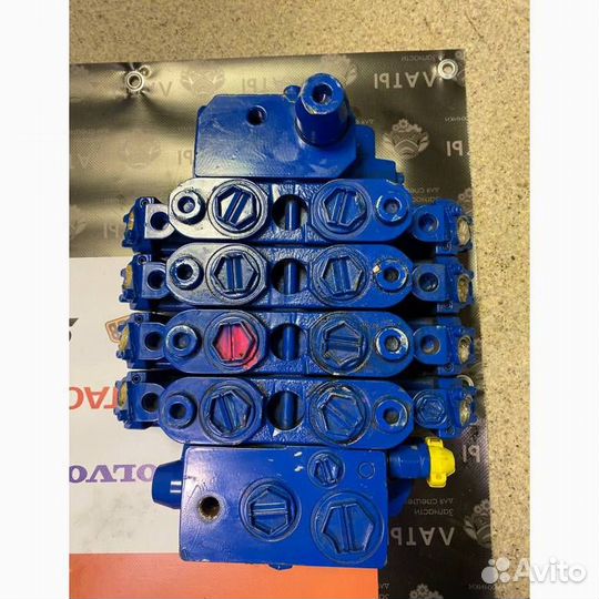 Гидравлический распределитель Bosch rexroth R908407001