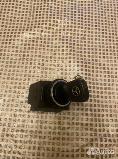 Замок зажигания для Мерседес 210, 208