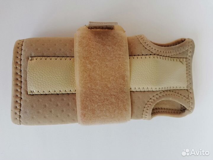 Бандаж для кистей рук