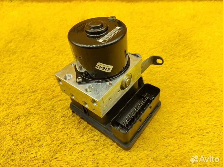 Блок ABS Bmw 320I E90 LCI N46B20B 2.0 2008