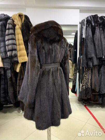 Шуба норковая с капюшоном.Греция 44-48