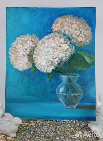 Гортензии в вазе на синем.Картина маслом на холсте