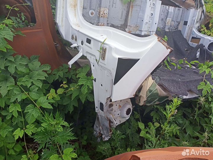 Четверть передняя правая хендай Солярис Hyundai So