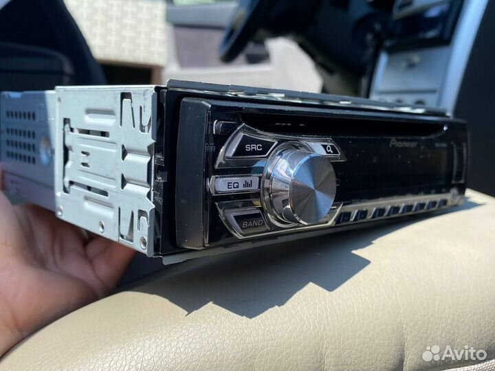 Автомобильная магнитола pioneer