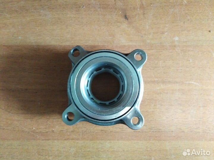 Ступица передняя Toyota Land Cruiser 2007 - 2021