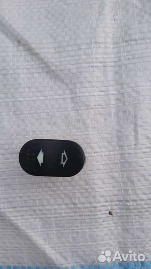 Ford focus 1 кнопка стеклоподъемника