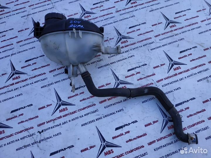 Бачок расширительный w204 Mercedes