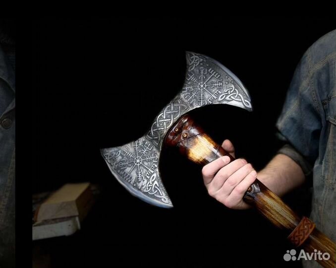 Топор кованый двусторонний Шлем ужаса