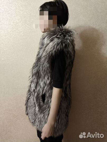 Жилетка меховая женская 44 46