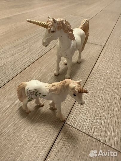 Фигурки schleich единороги