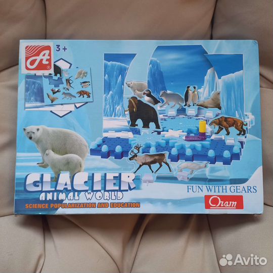 Развивающий конструктор с фигурками животных