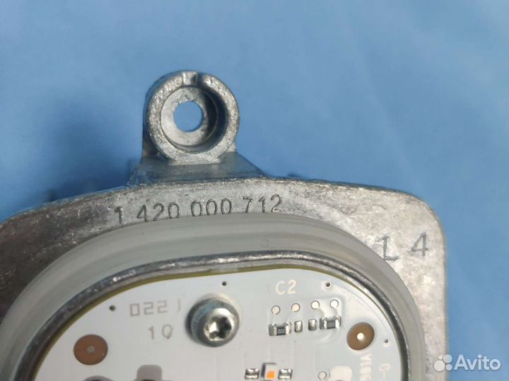 Блок поворота левой фары Mercedes W223 S223