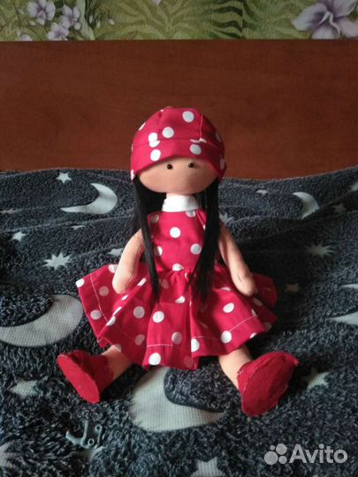 Кукла интерьерная