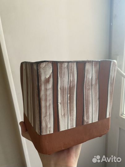 Кашпо горшок для цветов