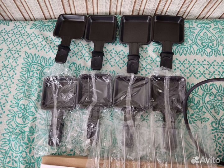 Раклетница KitFort KT-1650