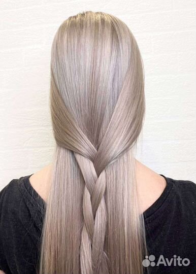 Модель на окрашивание волос