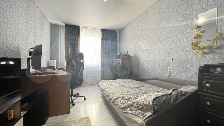 3-к. квартира, 76 м², 2/10 эт.