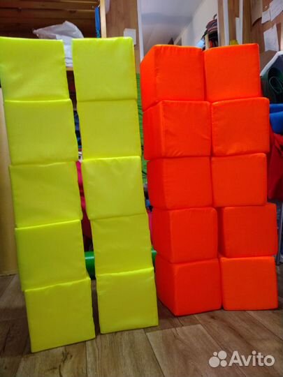 Кубики неоновые