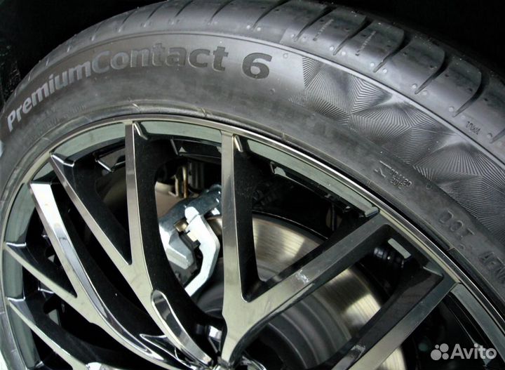 Continental ContiPremiumContact 6 ContiSilent 285/45 R22 и 325/40 R22 114Y